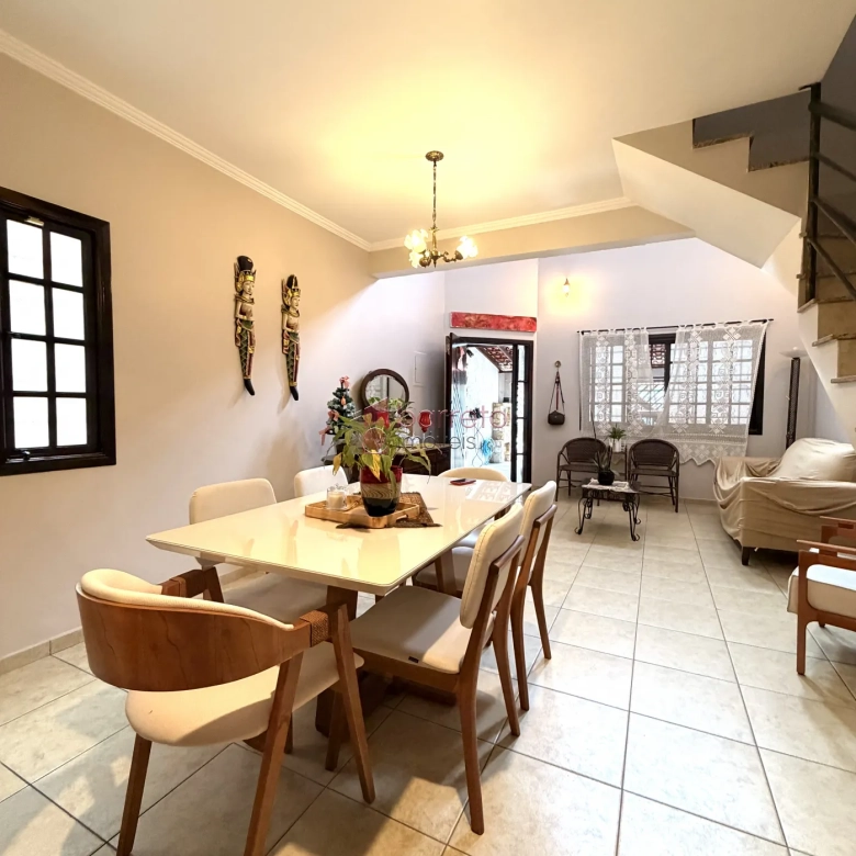 CASA À VENDA – 02 QUARTOS – HORTO SANTO ANTÔNIO – JUNDIAÍ/SP