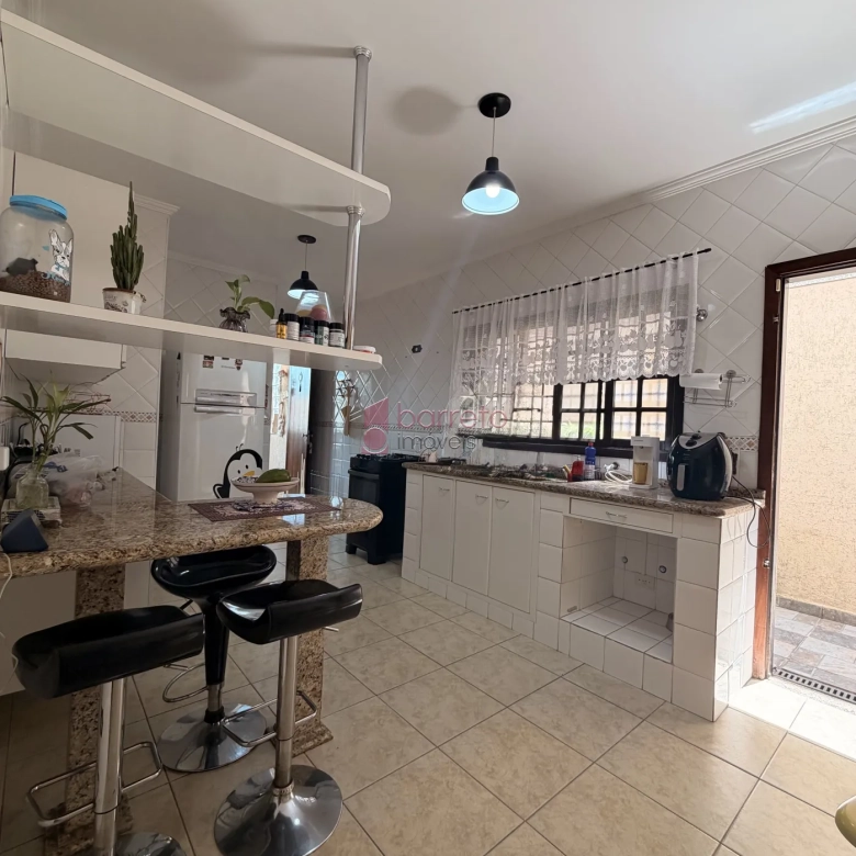 CASA À VENDA – 02 QUARTOS – HORTO SANTO ANTÔNIO – JUNDIAÍ/SP