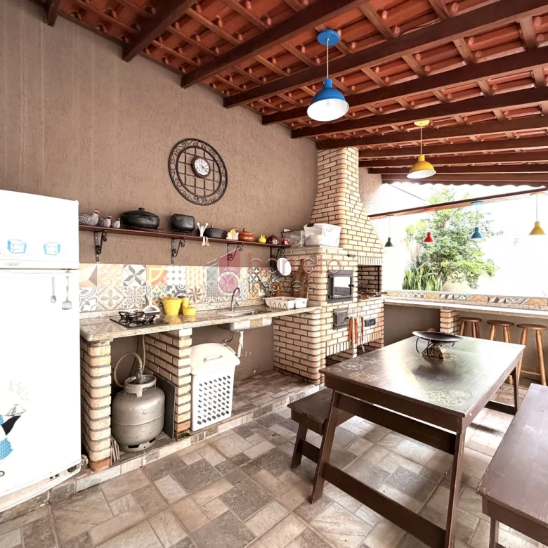 CASA À VENDA – 02 QUARTOS – HORTO SANTO ANTÔNIO – JUNDIAÍ/SP