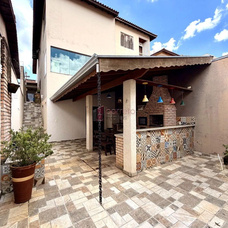 CASA À VENDA – 02 QUARTOS – HORTO SANTO ANTÔNIO – JUNDIAÍ/SP