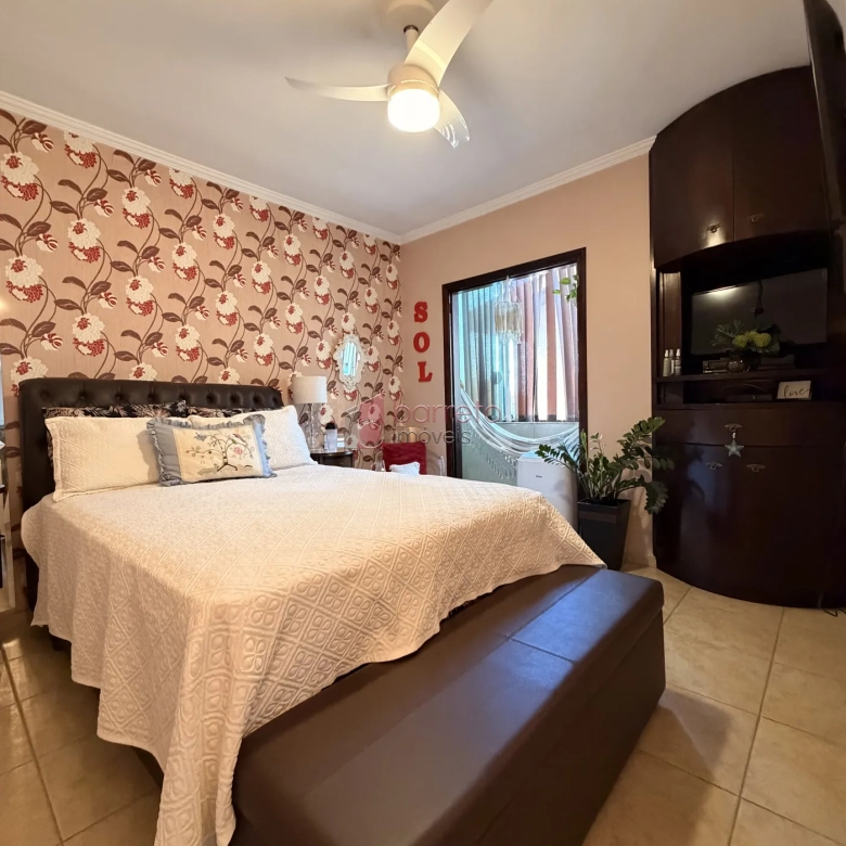 CASA À VENDA – 02 QUARTOS – HORTO SANTO ANTÔNIO – JUNDIAÍ/SP