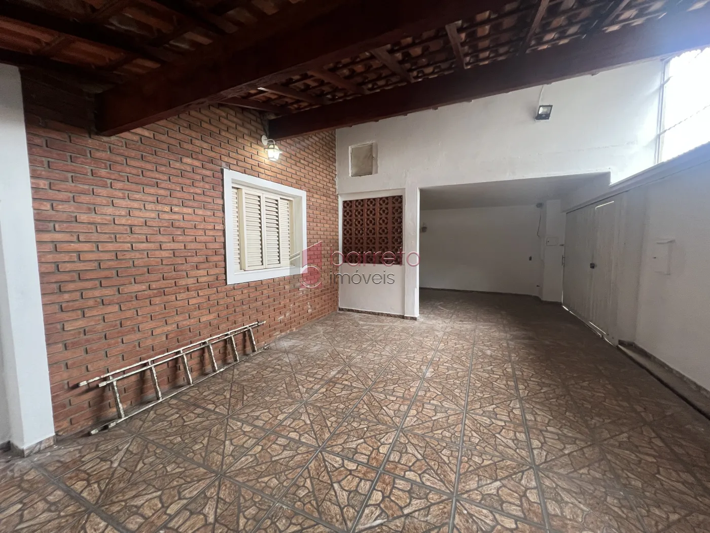 CASA PARA LOCAÇÃO E VENDA NO JARDIM DANÚBIO EM JUNDIAÍ/SP