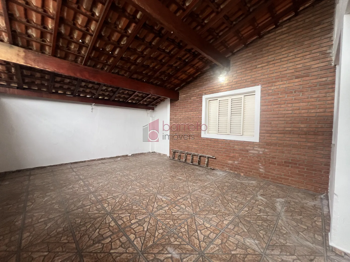 CASA PARA LOCAÇÃO E VENDA NO JARDIM DANÚBIO EM JUNDIAÍ/SP