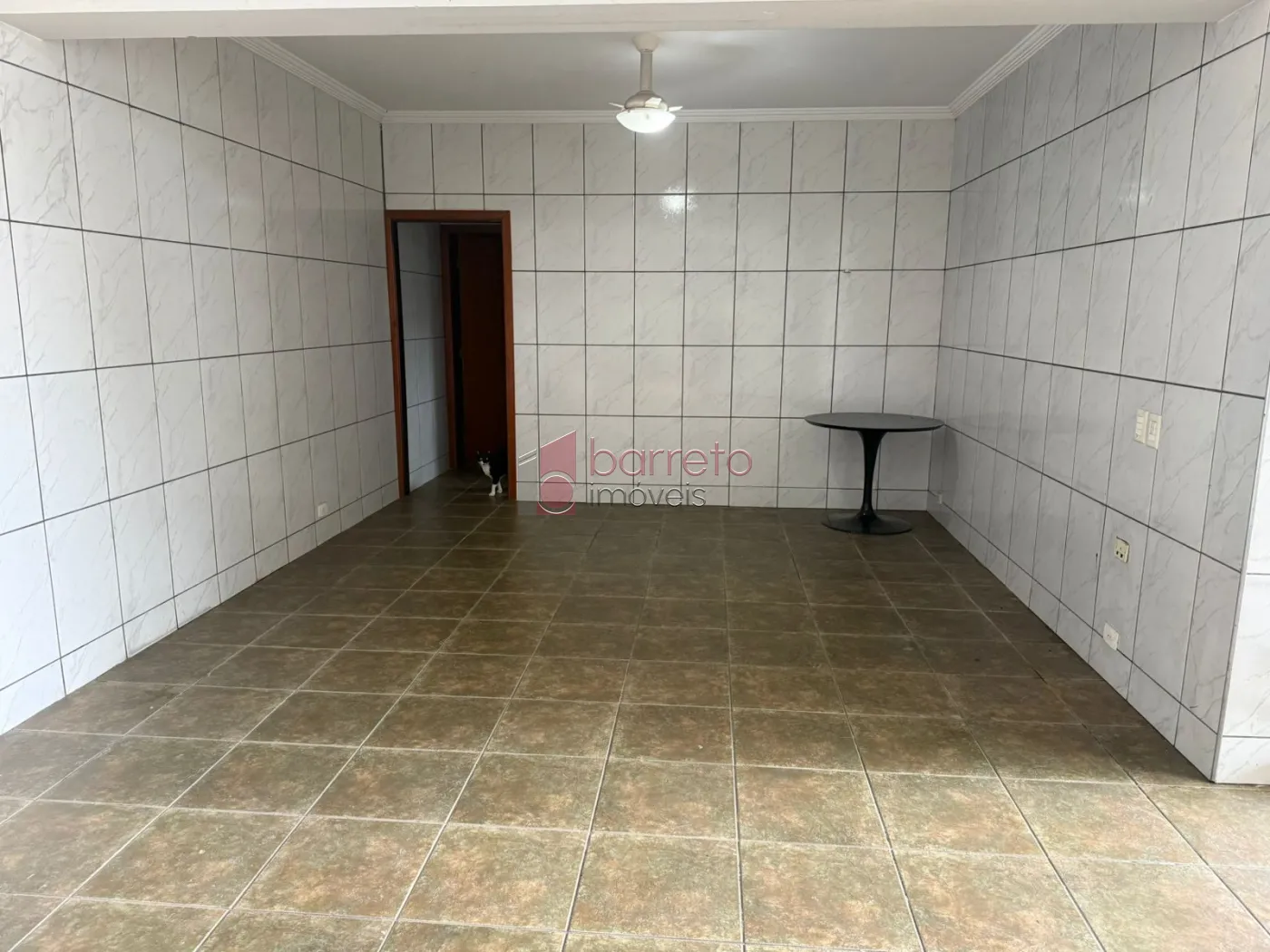 SOBRADO PARA VENDA E LOCAÇÃO NO JARDIM DAS SAMAMBAIAS – JUNDIAÍ/SP
