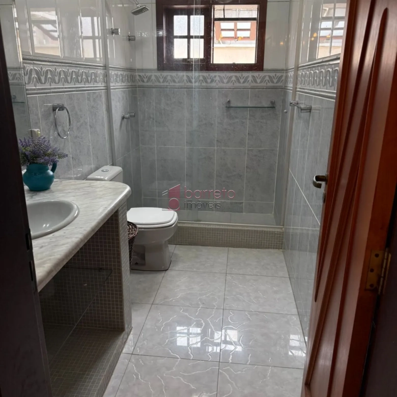 SOBRADO PARA VENDA E LOCAÇÃO NO JARDIM DAS SAMAMBAIAS – JUNDIAÍ/SP