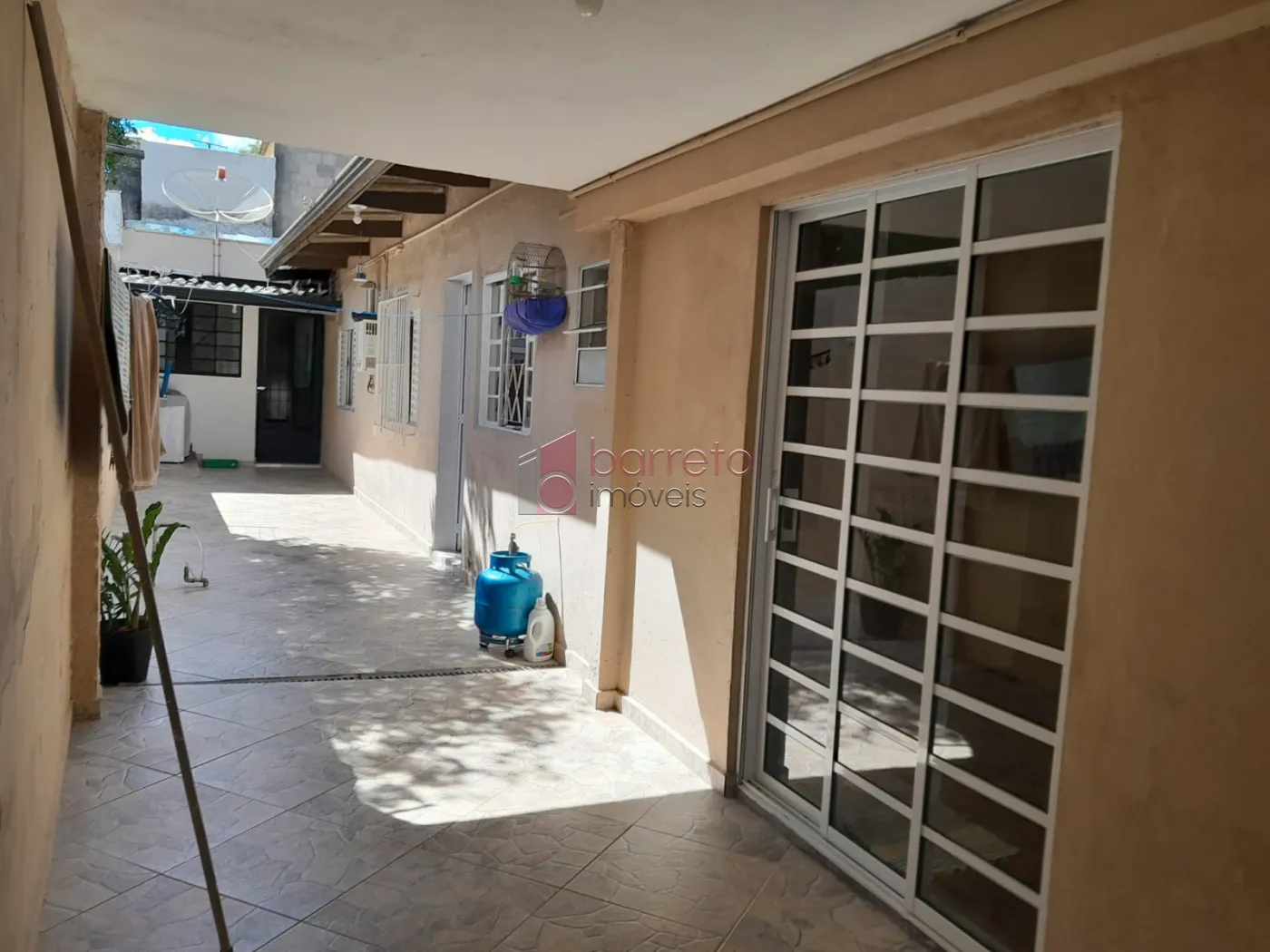 CASA TÉRREA COM EDÍCULA À VENDA NO JARDIM DO LAGO EM JUNDIAÍ/SP