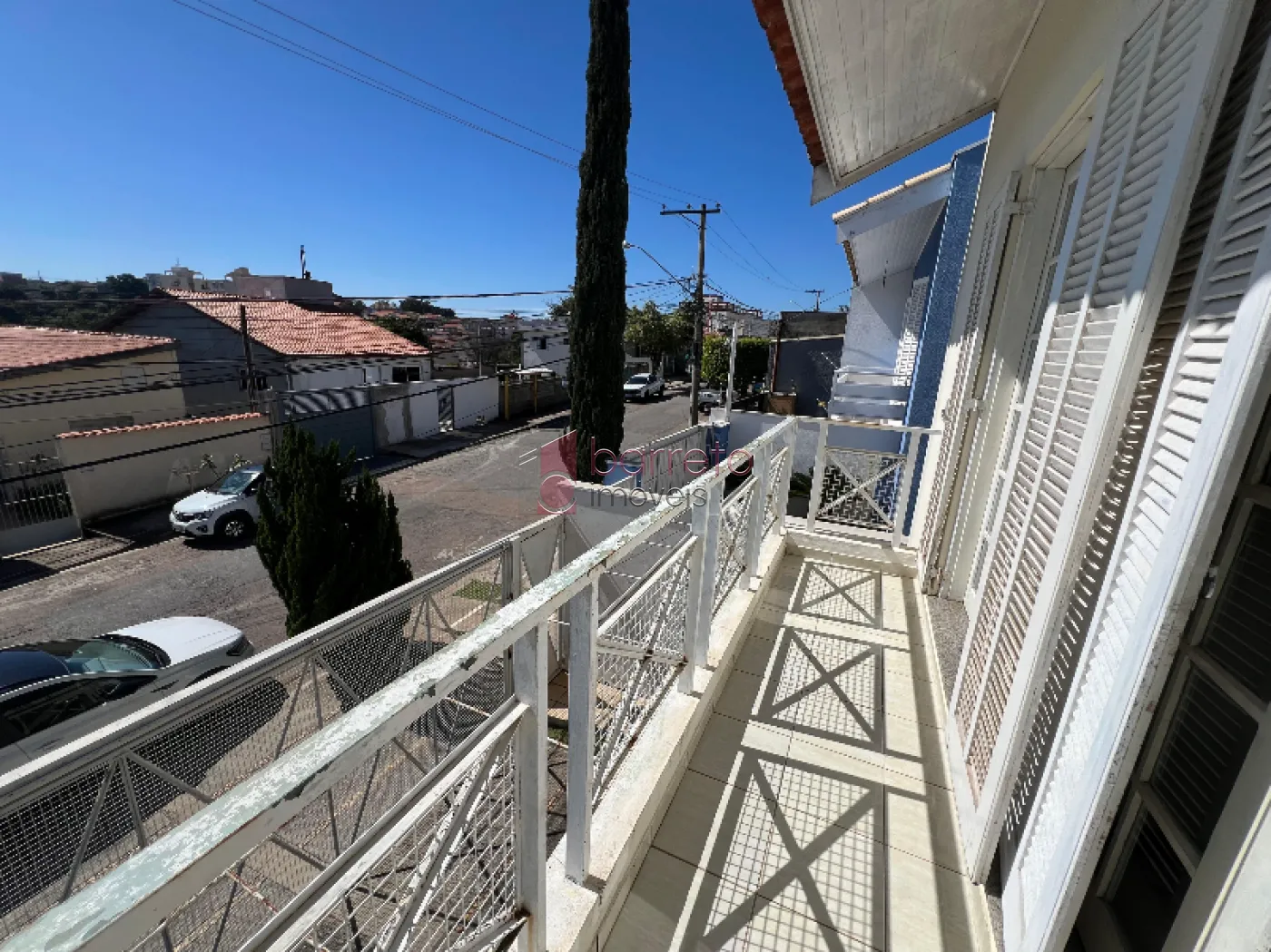 CASA À VENDA NO JARDIM QUINTA DAS VIDEIRAS EM JUNDIAÍ/SP