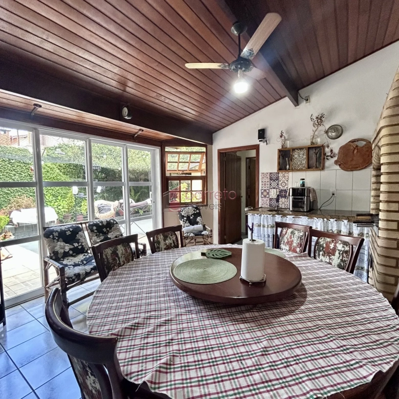 CASA COM 05 DORMITÓRIOS À VENDA NO BAIRRO PARQUE DA REPRESA – JUNDIAÍ/SP