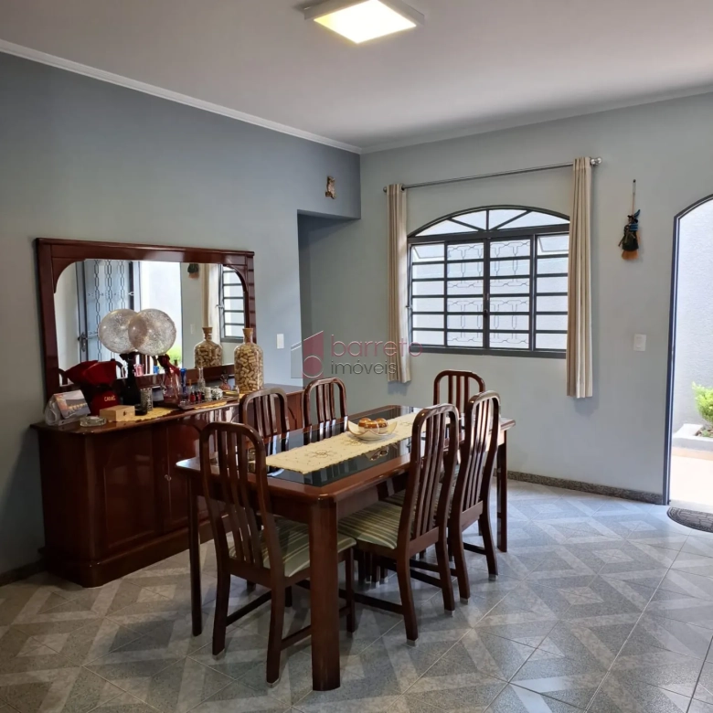 SOBRADO PARA VENDA NO BAIRRO VILA GALVÃO – JUNDIAÍ/SP