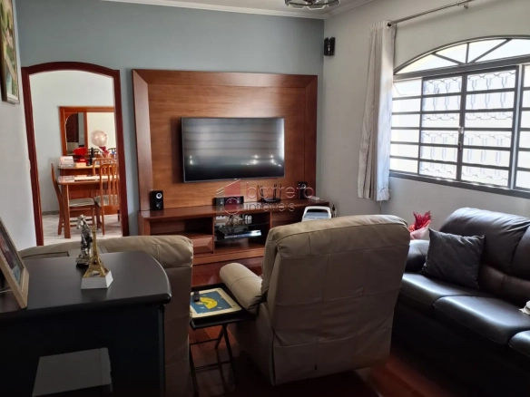 SOBRADO PARA VENDA NO BAIRRO VILA GALVÃO – JUNDIAÍ/SP