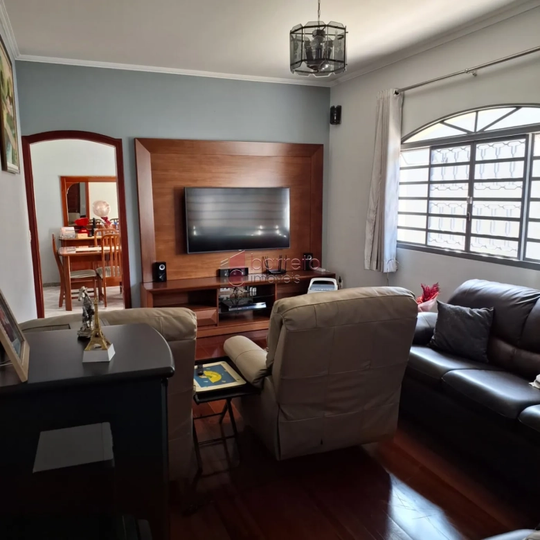SOBRADO PARA VENDA NO BAIRRO VILA GALVÃO – JUNDIAÍ/SP