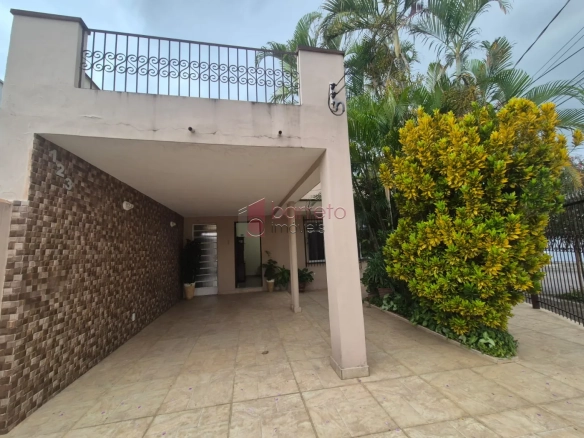 CASA TÉRREA COM EDÍCULA À VENDA NA VILA LIBERDADE EM JUNDIAÍ/SP