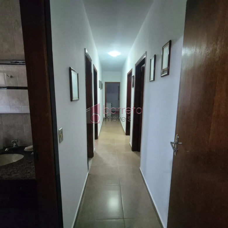 CASA TÉRREA COM EDÍCULA À VENDA NA VILA LIBERDADE EM JUNDIAÍ/SP