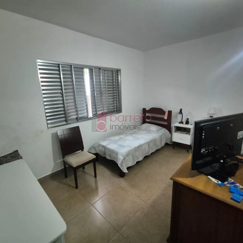 CASA TÉRREA COM EDÍCULA À VENDA NA VILA LIBERDADE EM JUNDIAÍ/SP