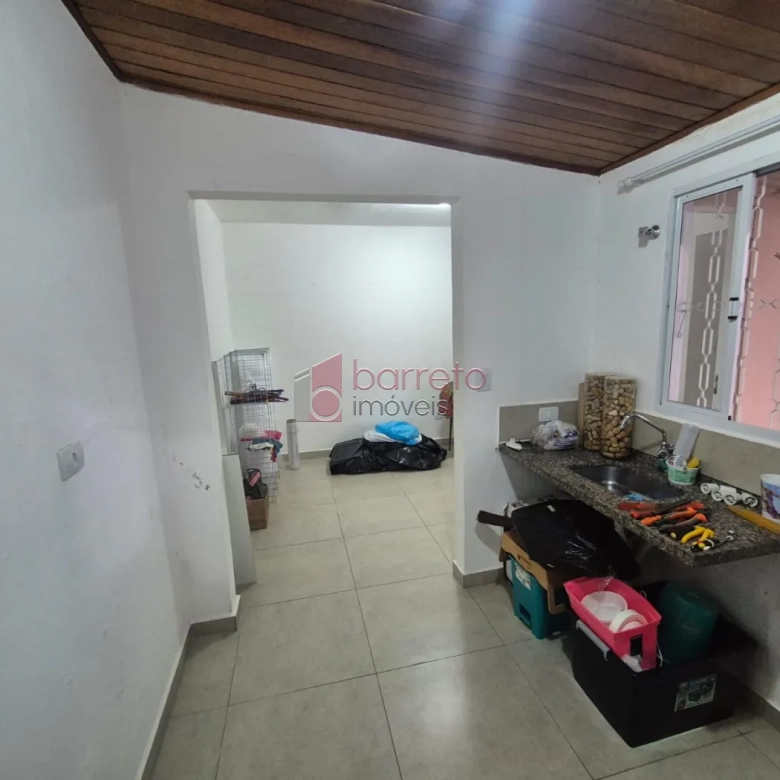 CASA TÉRREA COM EDÍCULA À VENDA NA VILA LIBERDADE EM JUNDIAÍ/SP