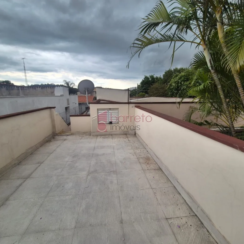 CASA TÉRREA COM EDÍCULA À VENDA NA VILA LIBERDADE EM JUNDIAÍ/SP