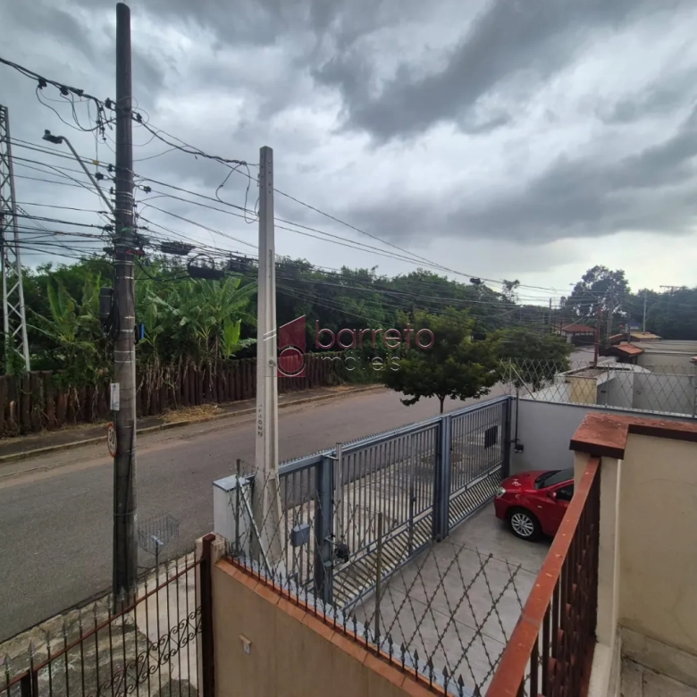 CASA TÉRREA COM EDÍCULA À VENDA NA VILA LIBERDADE EM JUNDIAÍ/SP