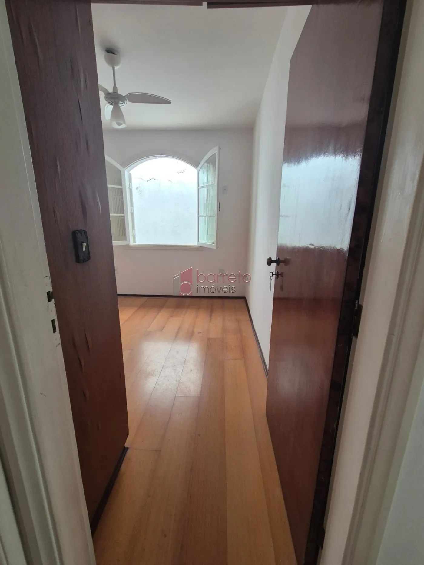SOBRADO À VENDA NA VILA LIBERDADE EM JUNDIAÍ/SP