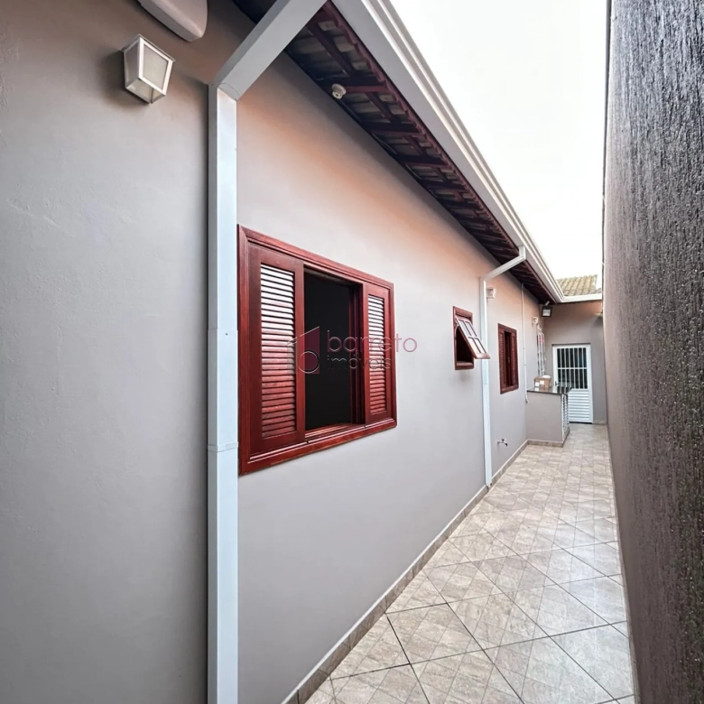 CASA TÉRREA À VENDA NO BAIRRO JARDIM MARTINS EM JUNDIAÍ/SP
