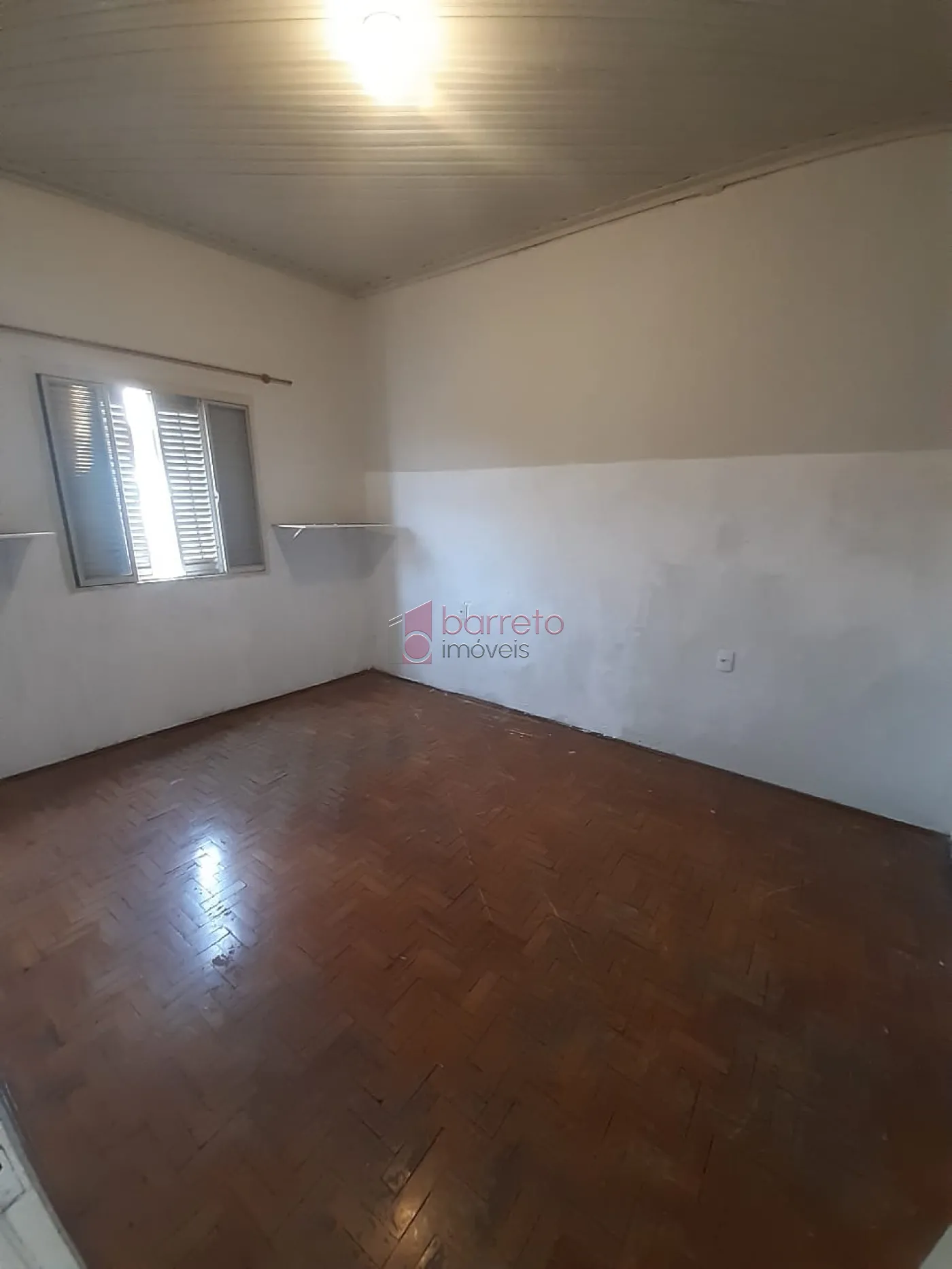 CASA À VENDA NO JARDIM PITANGUEIRAS EM JUNDIAÍ/SP