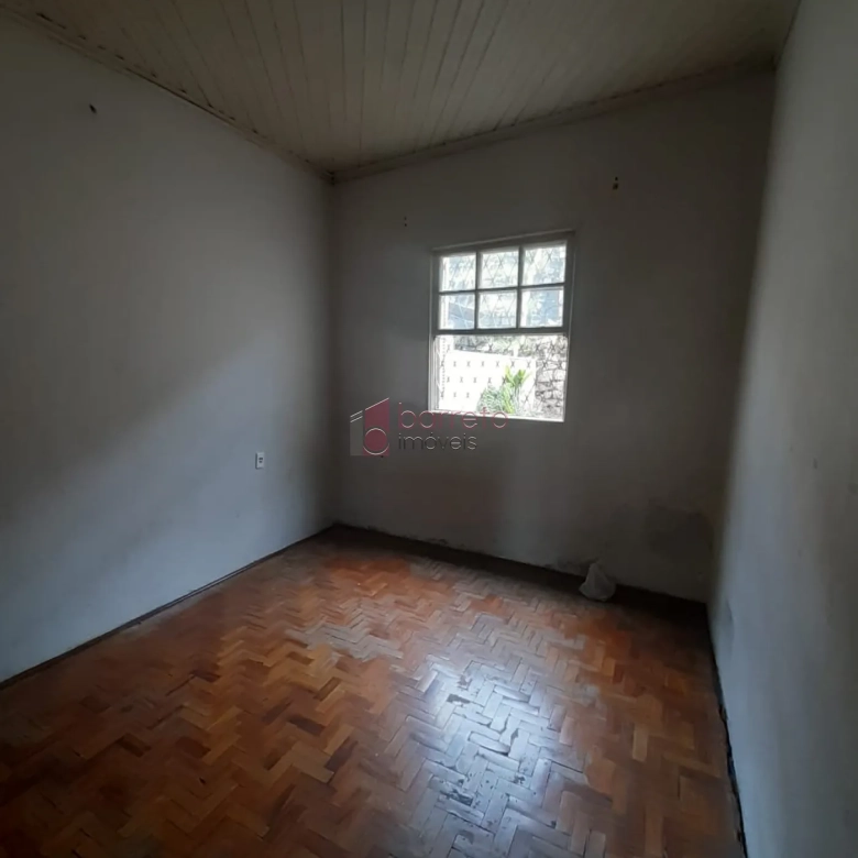 CASA À VENDA NO JARDIM PITANGUEIRAS EM JUNDIAÍ/SP