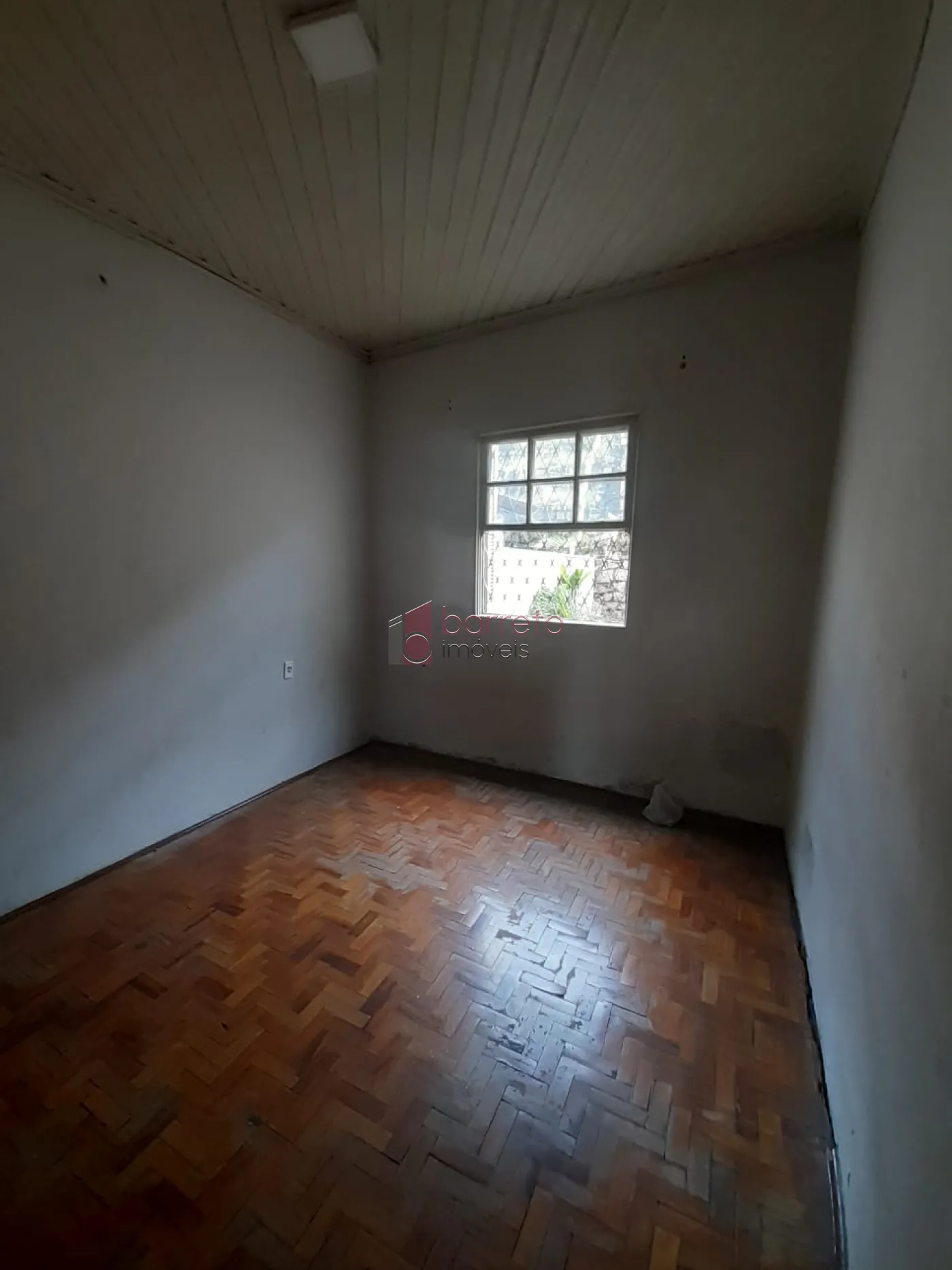 CASA À VENDA NO JARDIM PITANGUEIRAS EM JUNDIAÍ/SP