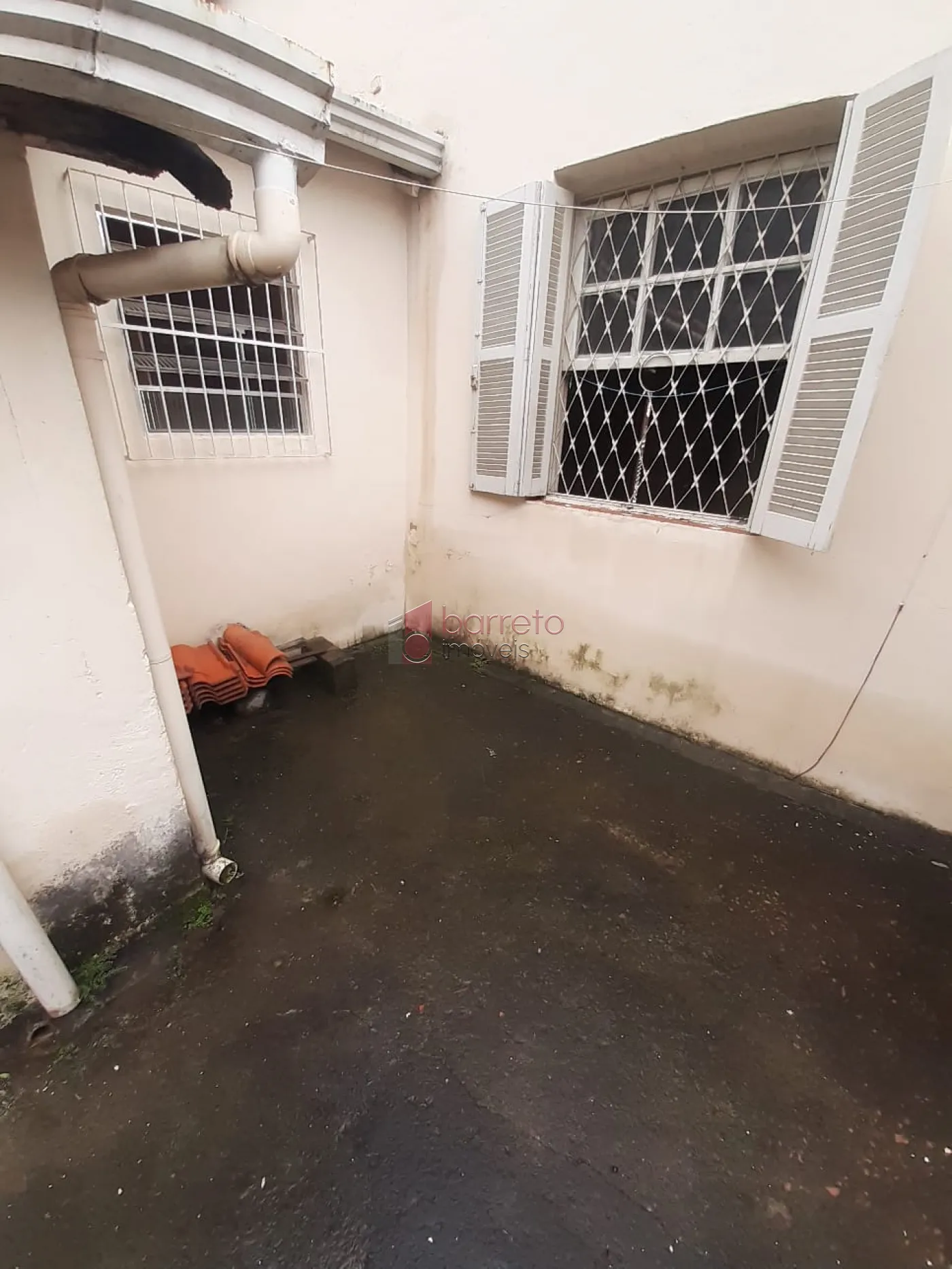 CASA À VENDA NO JARDIM PITANGUEIRAS EM JUNDIAÍ/SP