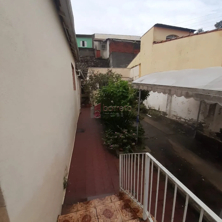 CASA À VENDA NO JARDIM PITANGUEIRAS EM JUNDIAÍ/SP