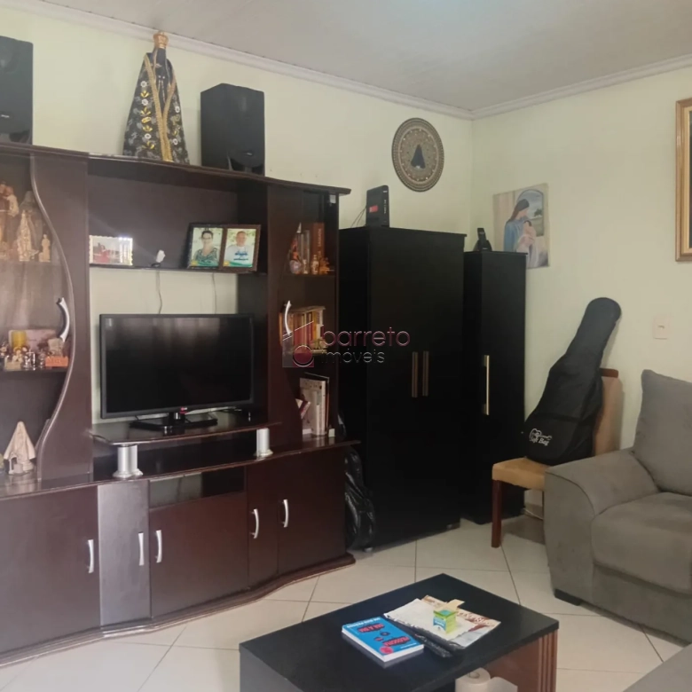 CASA À VENDA NO BAIRRO AGAPEAMA EM JUNDIAÍ/SP