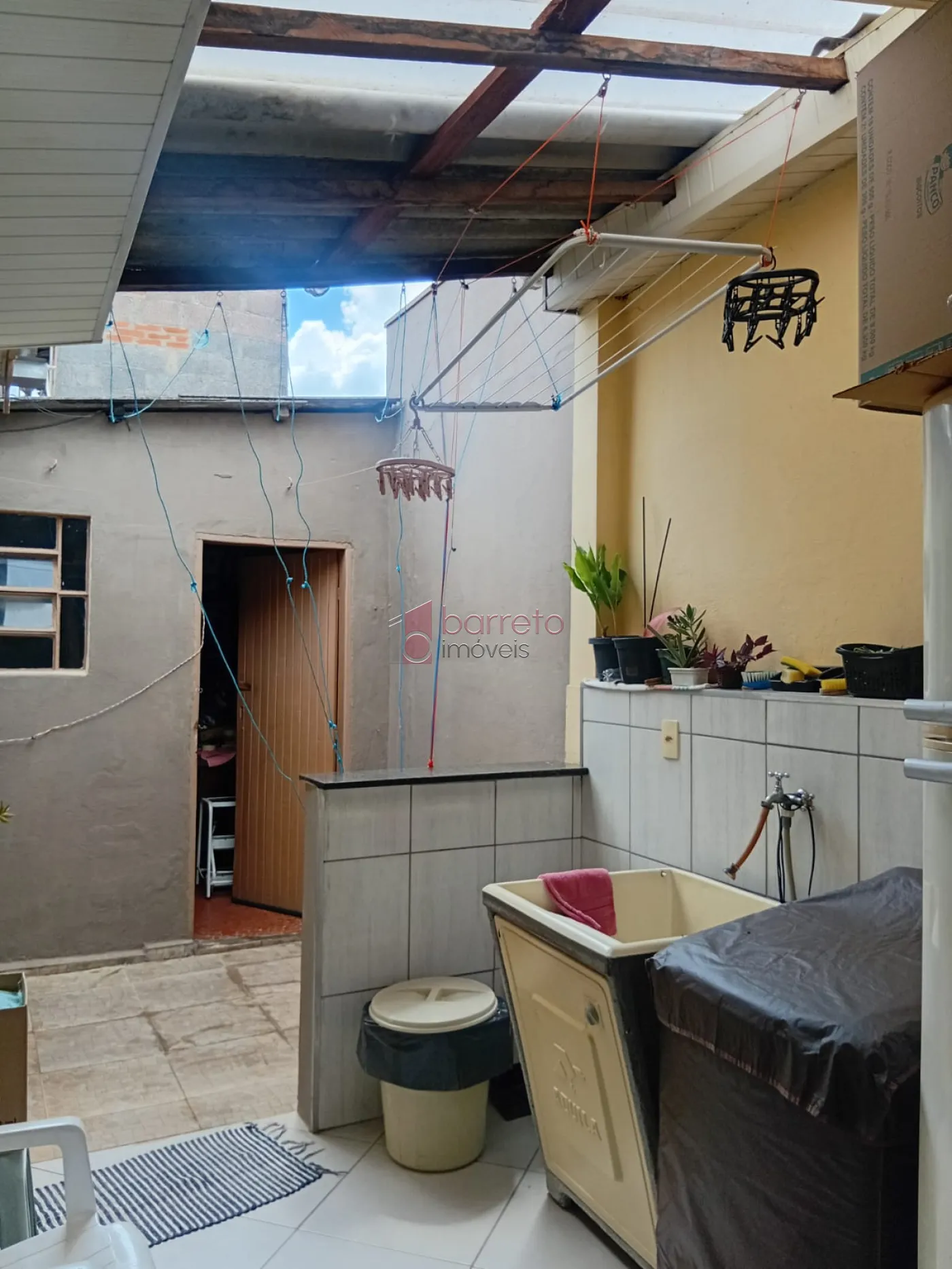 CASA À VENDA NO BAIRRO AGAPEAMA EM JUNDIAÍ/SP