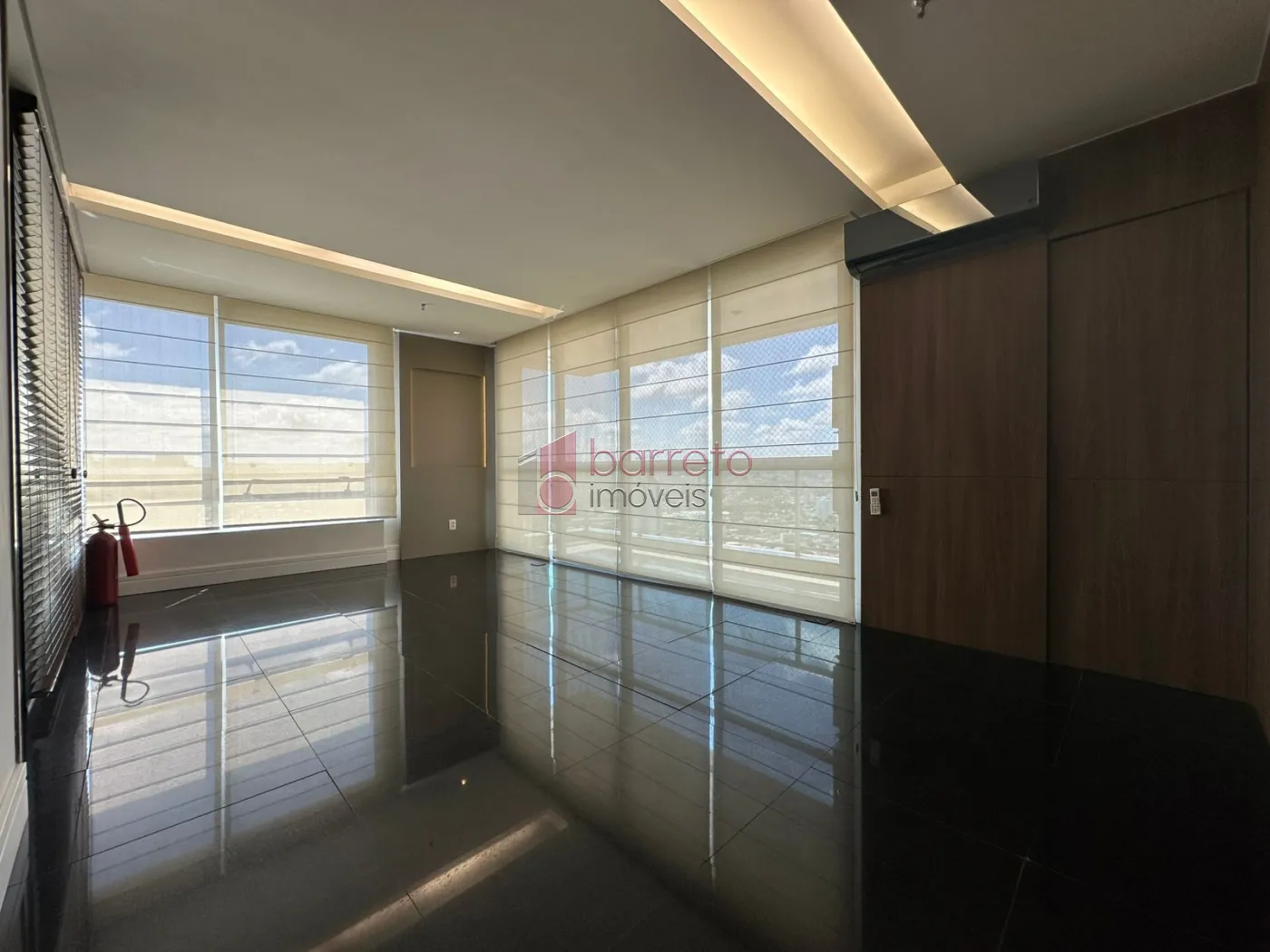 SALA COMERCIAL À VENDA – AVENIDA NOVE DE JULHO – MAXIME OFFICE TOWER