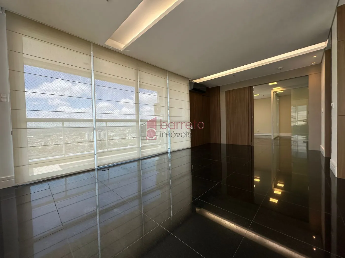 SALA COMERCIAL À VENDA – AVENIDA NOVE DE JULHO – MAXIME OFFICE TOWER