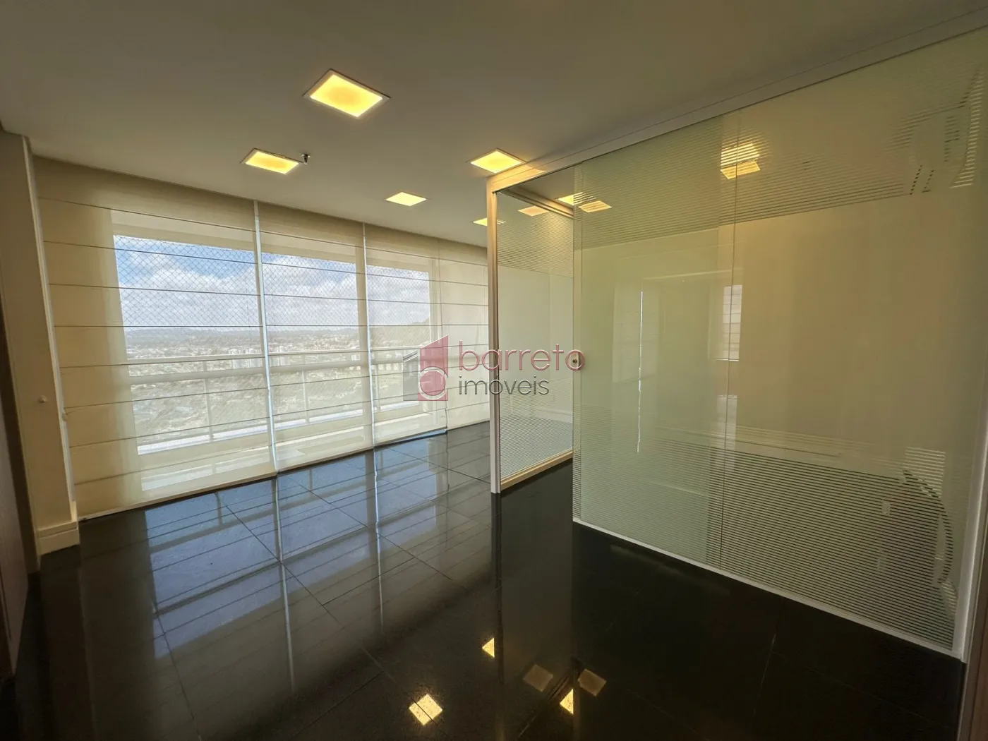 SALA COMERCIAL À VENDA – AVENIDA NOVE DE JULHO – MAXIME OFFICE TOWER