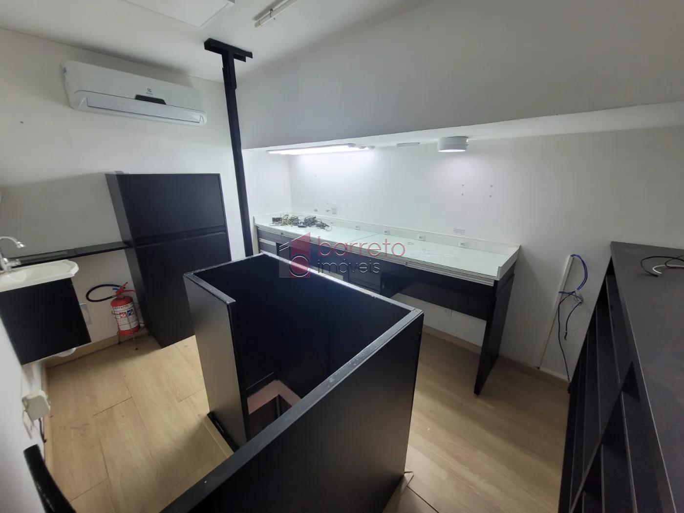 SALA COMERCIAL PARA VENDA E LOCAÇÃO NO SHOPPING PAINEIRAS – BAIRRO CHÁCARA URBANA – JUNDIAÍ/SP