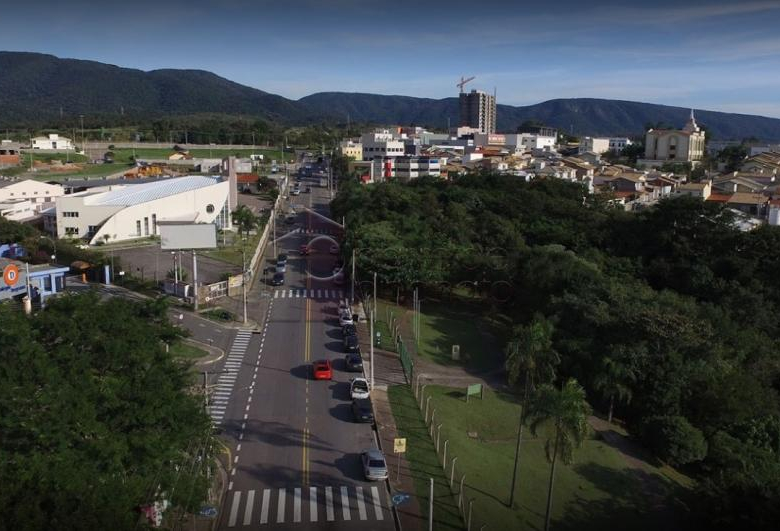 CASA RECÉM CONSTRUÍDA À VENDA NO CONDOMÍNIO RESERVA ERMIDA I EM JUNDIAÍ/SP