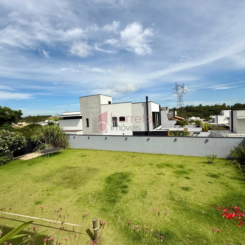 TERRENO À VENDA NO CONDOMÍNIO BELLA VITTÁ EM JUNDIAÍ/SP