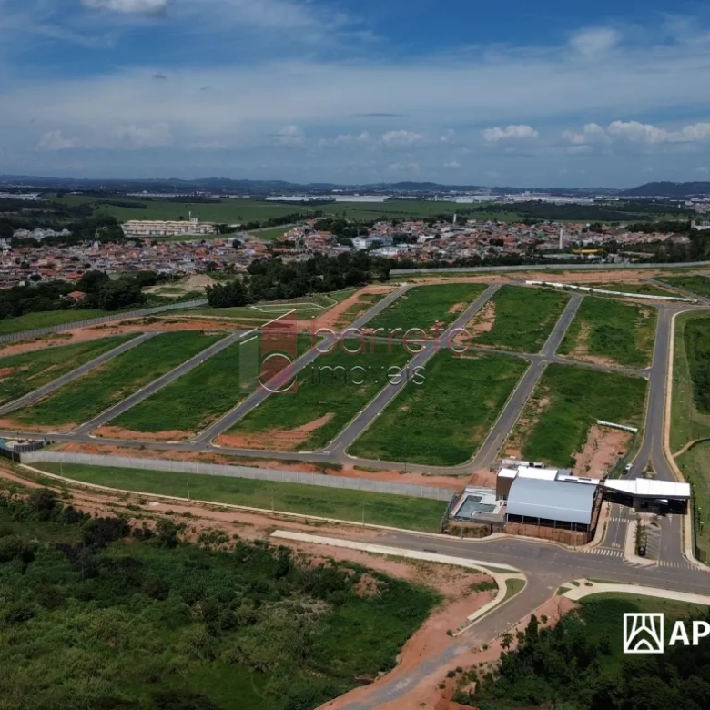 TERRENO À VENDA NO CONDOMÍNIO APPLAUSI VILLAGGIO ENGORDADOURO EM JUNDIAÍ/SP