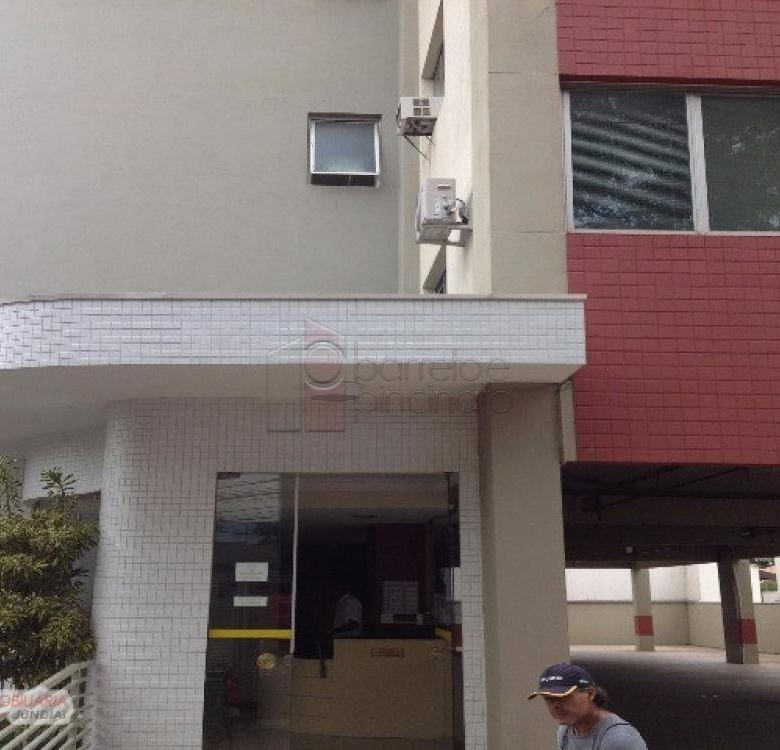 SALA COMERCIAL À VENDA NO EDIFÍCIO CAPRI NO CENTRO DE JUNDIAÍ/SP