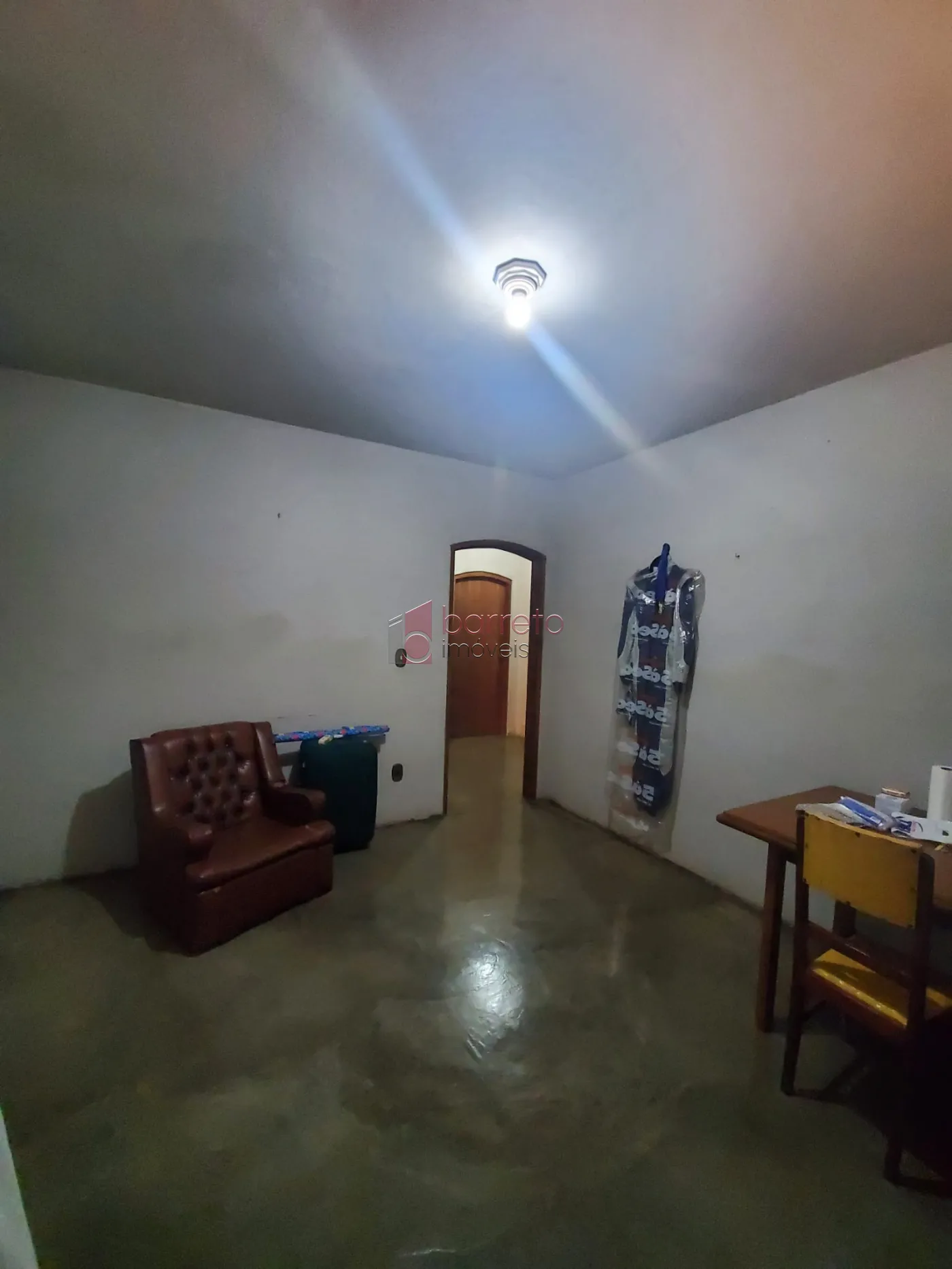 CASA ASSOBRADADA À VENDA NO JARDIM PAULISTA EM VÁRZEA PAULISTA/SP