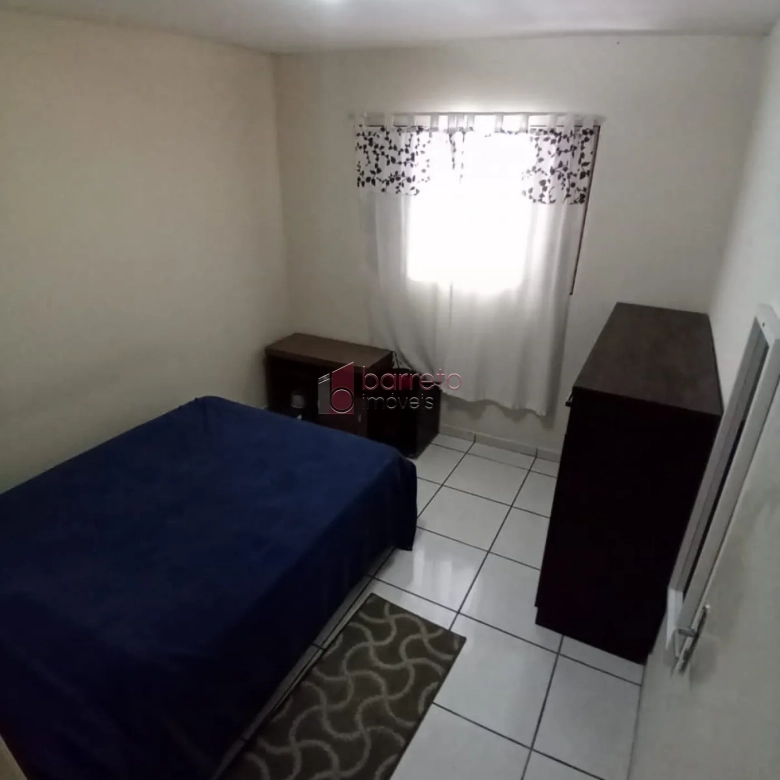 CASA À VENDA NA VILA POPULAR EM VÁRZEA PAULISTA/SP