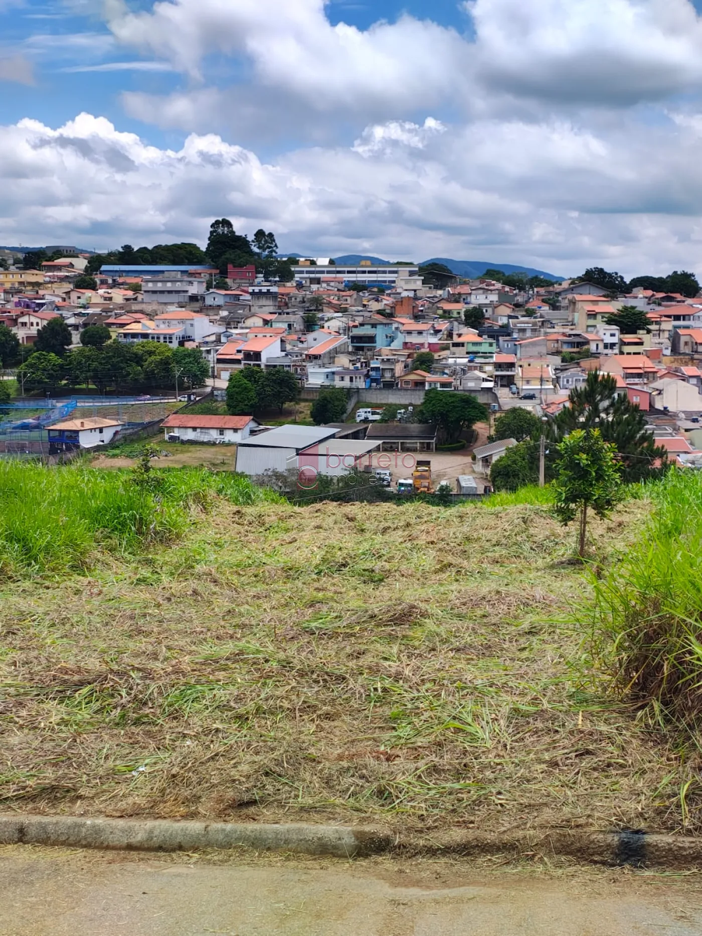 TERRENO PARA VENDA NO PARQUE PETRÓPOLIS – VÁRZEA PAULISTA/SP