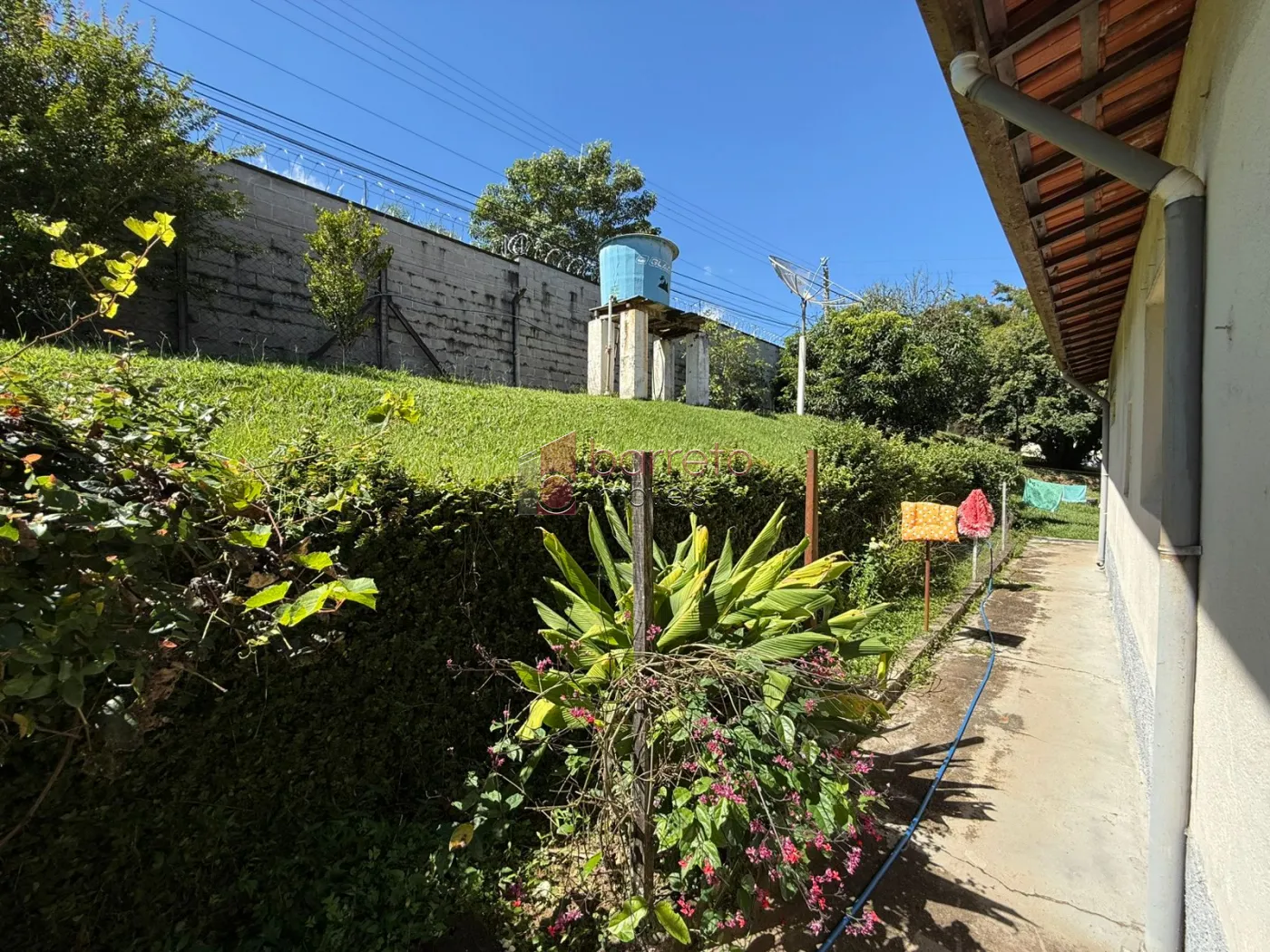 CHÁCARA COM 06 SUÍTES À VENDA NO CONDOMÍNIO PARQUE DA FAZENDA EM ITATIBA/SP