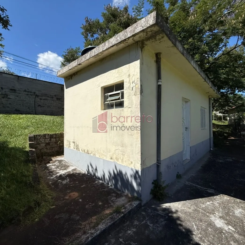 CHÁCARA COM 06 SUÍTES À VENDA NO CONDOMÍNIO PARQUE DA FAZENDA EM ITATIBA/SP