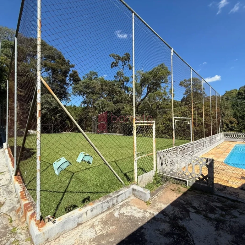 CHÁCARA COM 06 SUÍTES À VENDA NO CONDOMÍNIO PARQUE DA FAZENDA EM ITATIBA/SP