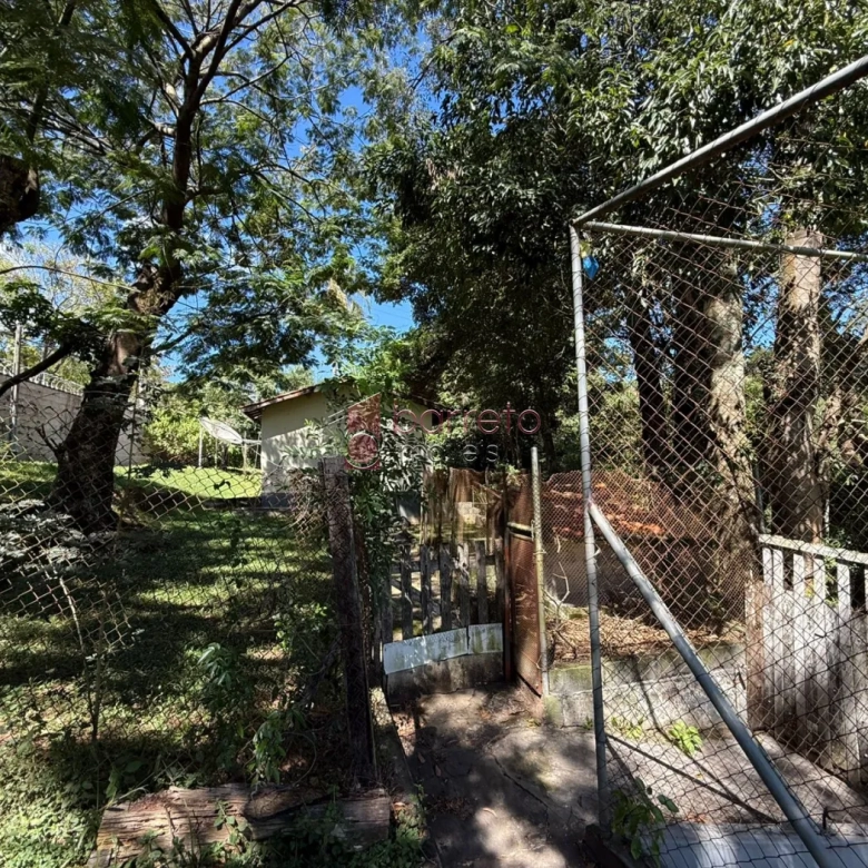 CHÁCARA COM 06 SUÍTES À VENDA NO CONDOMÍNIO PARQUE DA FAZENDA EM ITATIBA/SP
