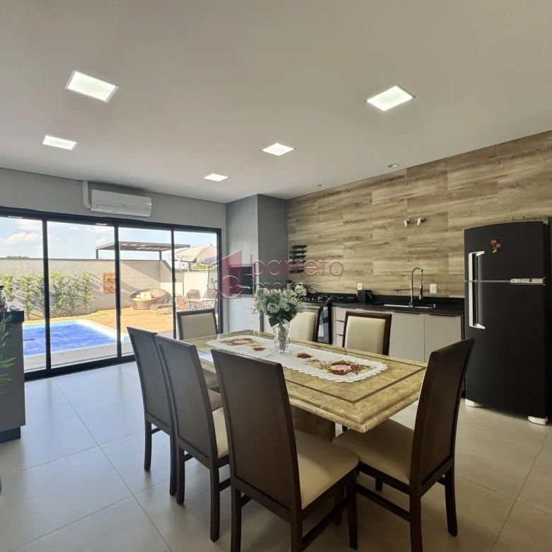 CASA TÉRREA À VENDA – 03 QUARTOS – CONDOMÍNIO ALTO DA BOA VISTA – ITUPEVA/SP