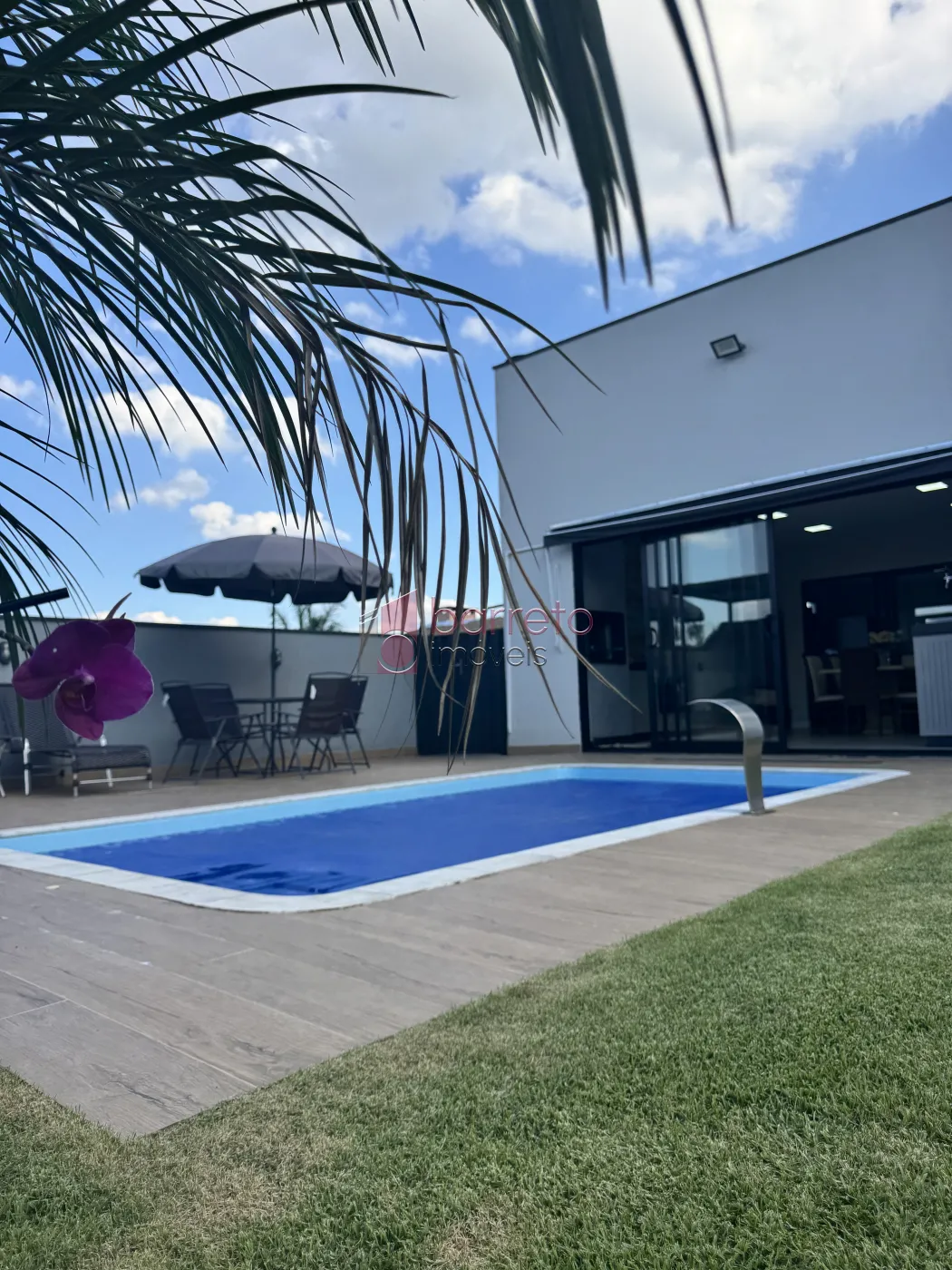 CASA TÉRREA À VENDA – 03 QUARTOS – CONDOMÍNIO ALTO DA BOA VISTA – ITUPEVA/SP