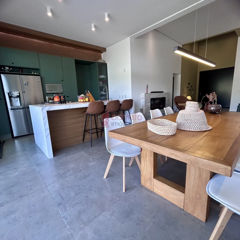 CASA TÉRREA À VENDA NO CONDOMINIO RESERVA DE SANTA MÔNICA – ITUPEVA/SP