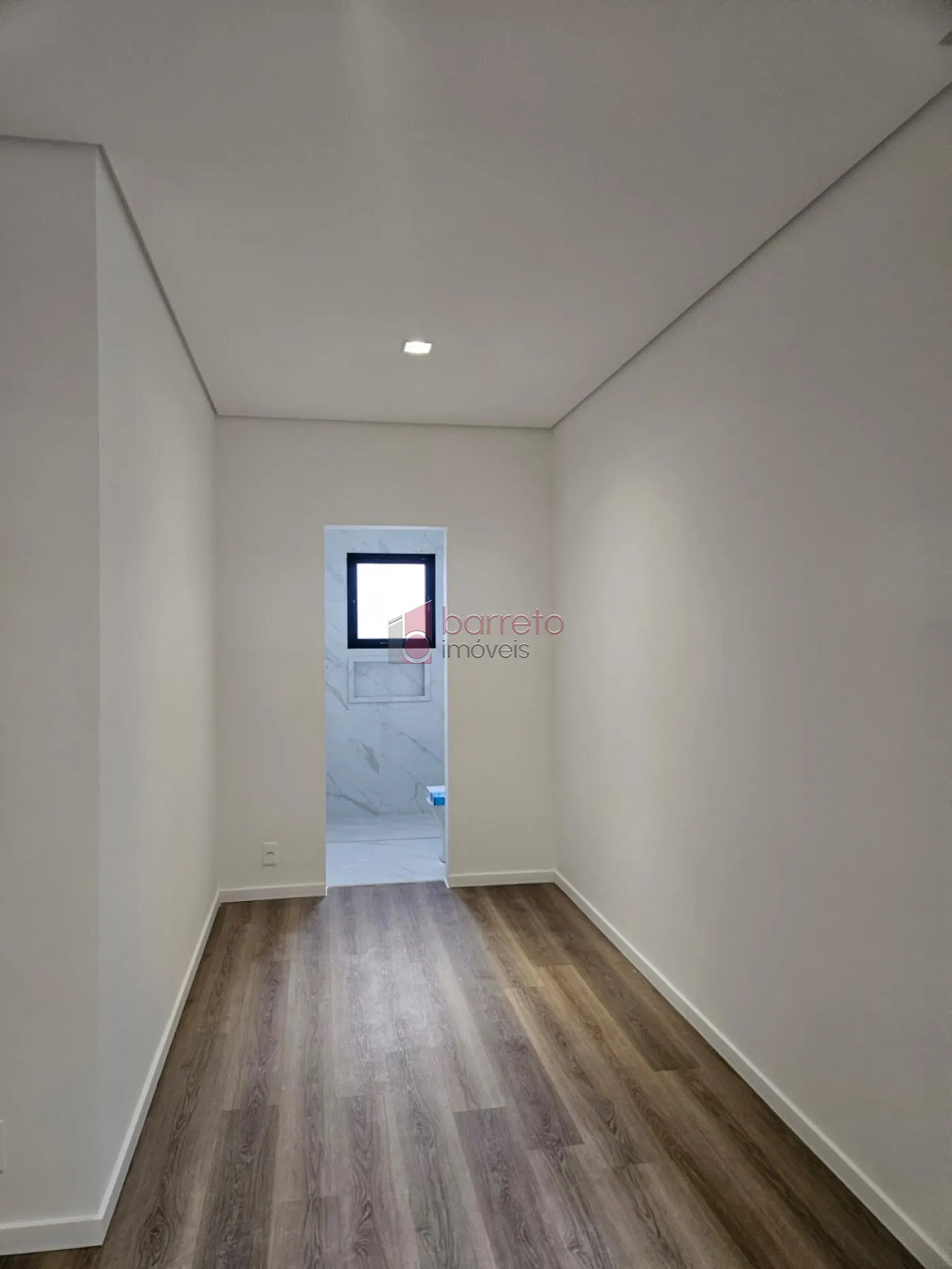 CASA NOVA COM PISCINA À VENDA NO CONDOMÍNIO IBI ARAM II – ITUPEVA/SP