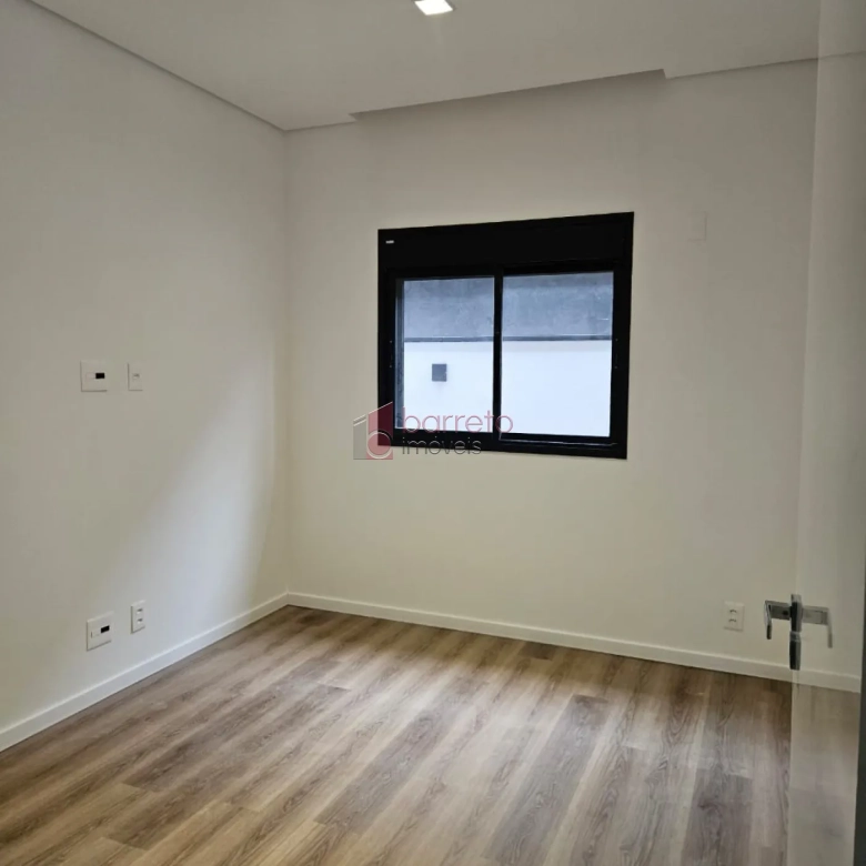 CASA NOVA COM PISCINA À VENDA NO CONDOMÍNIO IBI ARAM II – ITUPEVA/SP